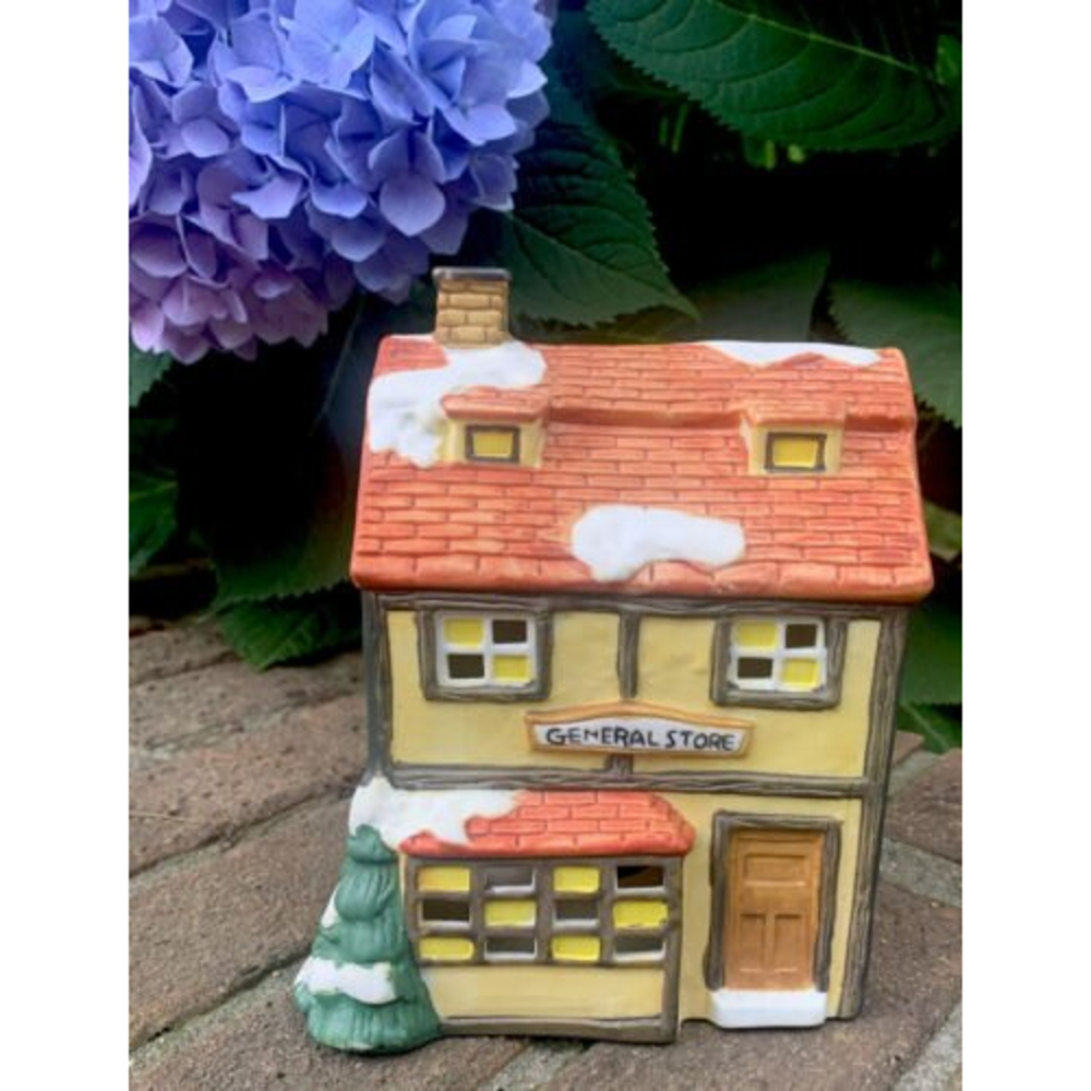 Christmas Village Country Store Santa's Best Heritage Vintage 1992